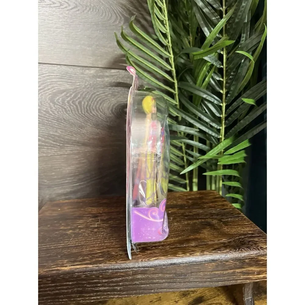 Spin Master FlutterBye Fairy Meadow Glider Buttercup. NIB!